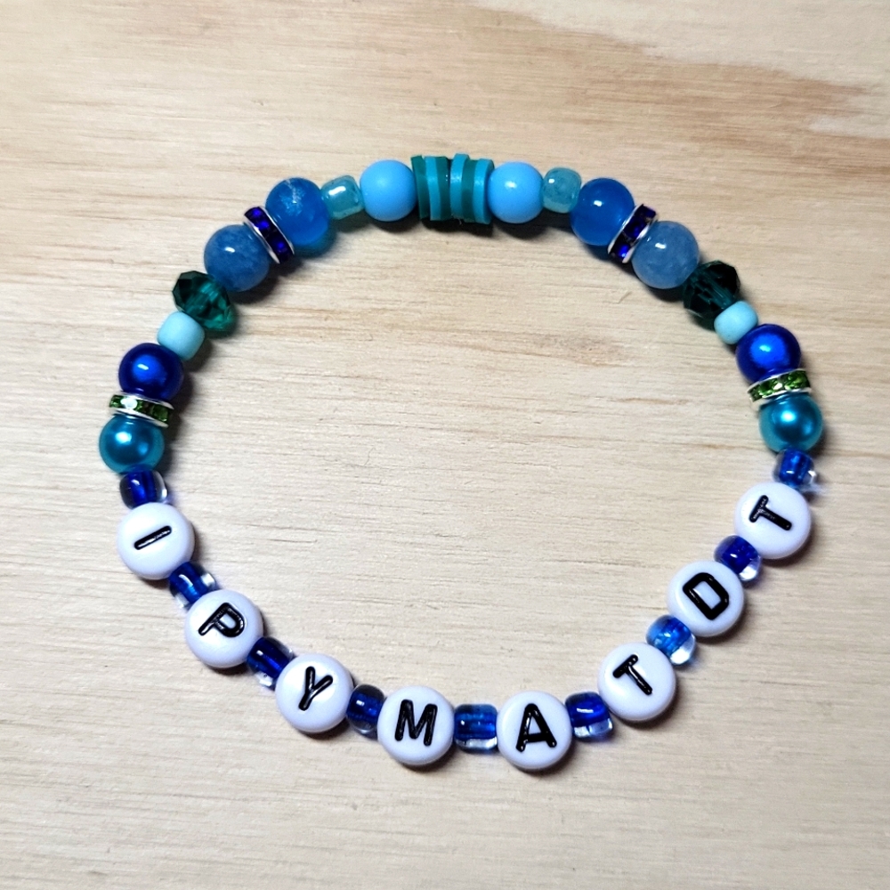 Delicate- Taylor Swift Friendship Bracelet - Picture 2 of 4